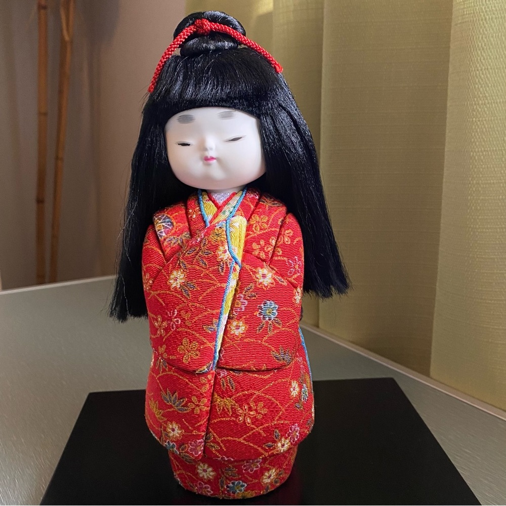 Traditional Japanese Kimekomi Doll in Vibrant Colorful Kimono w/Floral Patterns